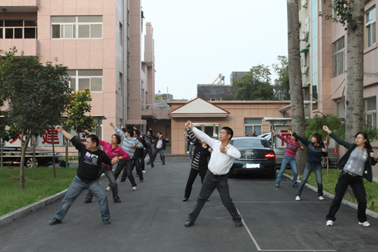 裝飾分公司廣播操陣容