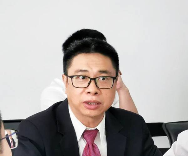 2-王天興副市長與黃習功總經(jīng)理在會議上講話.jpg