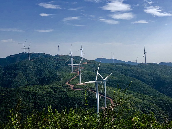 附件5、華能澠池鳳凰山風(fēng)電場遠(yuǎn)景.jpg